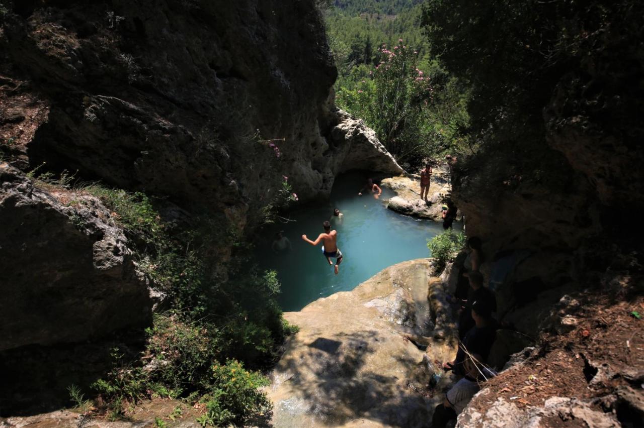 Antalya Bodrum Kayasi Dag Oteli Hasdumen Exteriör bild